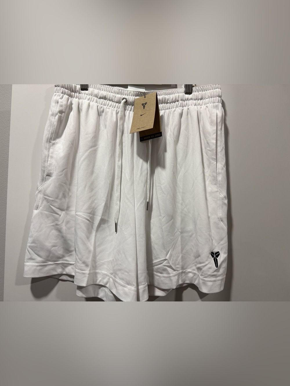 Nike Dri Fit Kobe Bryant Mamba Basketball Shorts White Men's Sz. Medium NWT